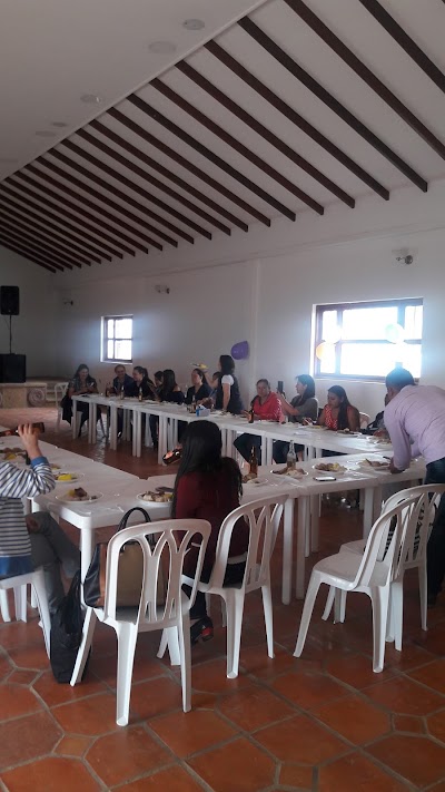 Photos of El F&oacute;sil