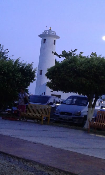 Photos of Bandshell and playground Chetumal