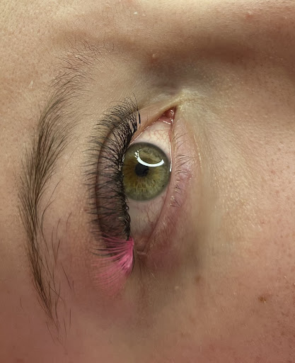 Rainbow Lash Studio - Visual
