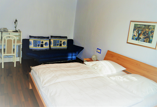 Hotel Schmidt - Visual
