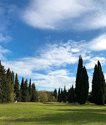 Photo n°35 de Golf Club d'Uzes à Uzès (Club de golf)