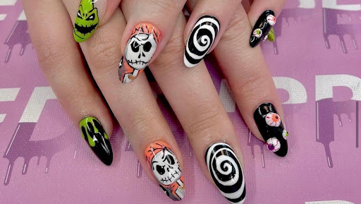 Dipped Nail - Visual