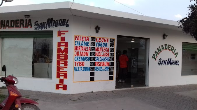 Panaderia Y Fiambreria San Miguel, Author: Hugo Irrael Vacaflor