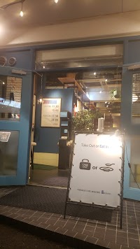 PARADISE CAFE MODERNS ＆ Kitchen