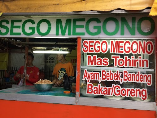 Sego Megono Khas Pekalongan Warung Ibu Eko, Author: BAKOEL BATA