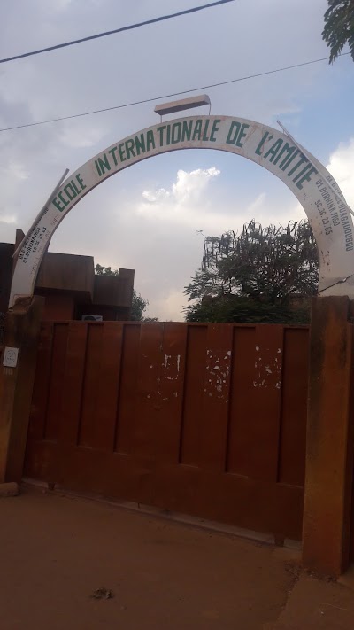Photos of &Eacute;cole De L ́Amiti&eacute;