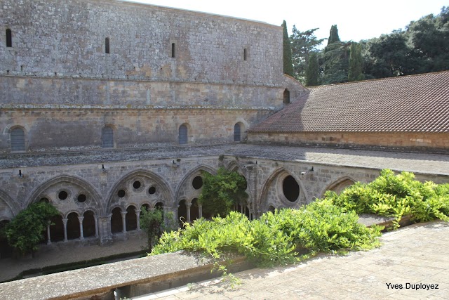 Abbaye de Villelongue