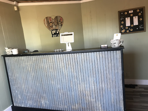 Bee Humble Studio - Visual