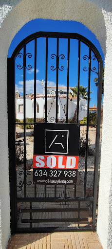 A3 Luxury Living Real Estate - Thumbnail