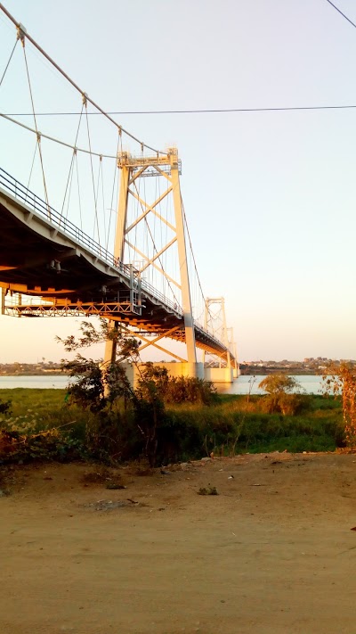 Photos of Mozambique Tete Suspension Bridge