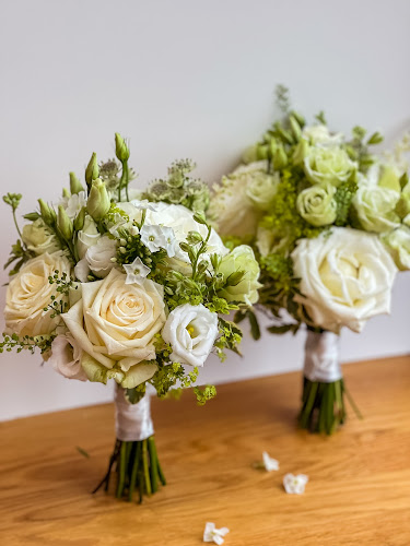 Forest Hill Flowers - Florist