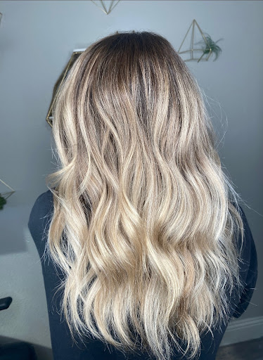 Rhi & Co Salon - Thumbnail