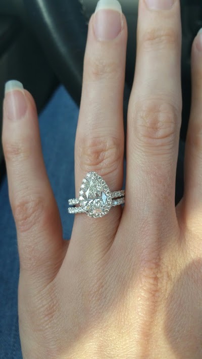 Photos of International Diamond Center