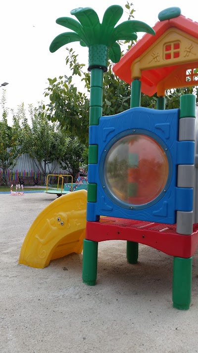 Photos of Raaveribe Maizaan Park