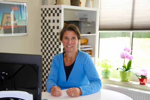 Dr. Judith Ritzer
