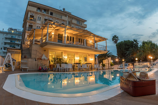 Hotel MOCAMBO - Visual