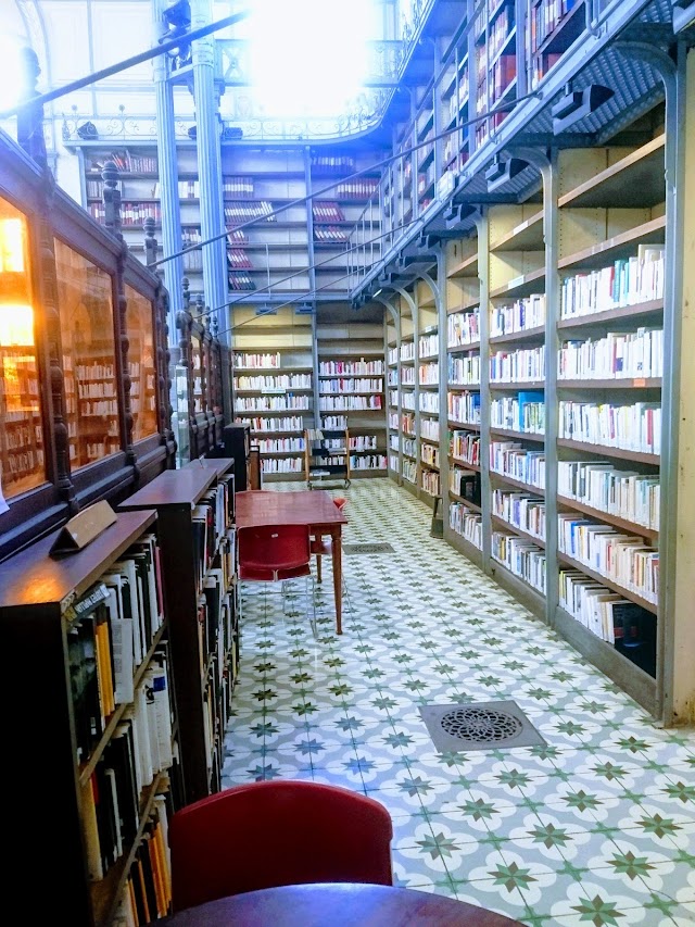 Bibliothèque Schoelcher