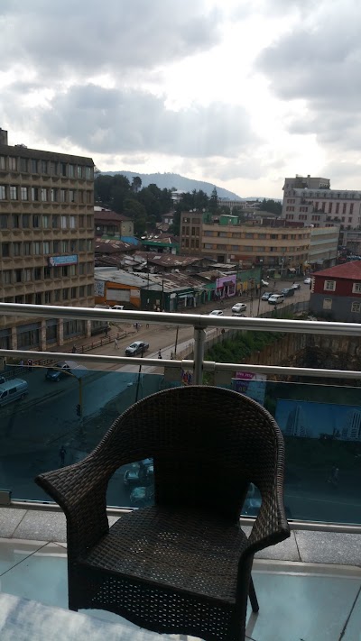 Photos of Eliana Mall