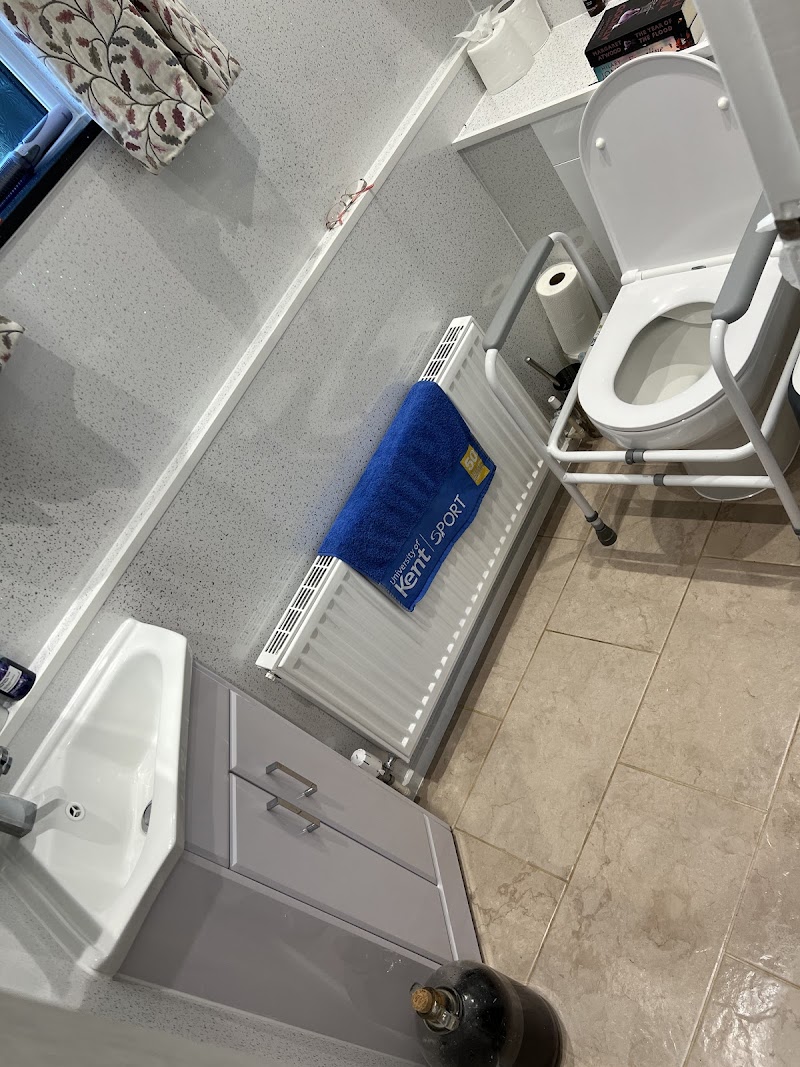 Djs Cleaning & Property Maintenance Services photo 3