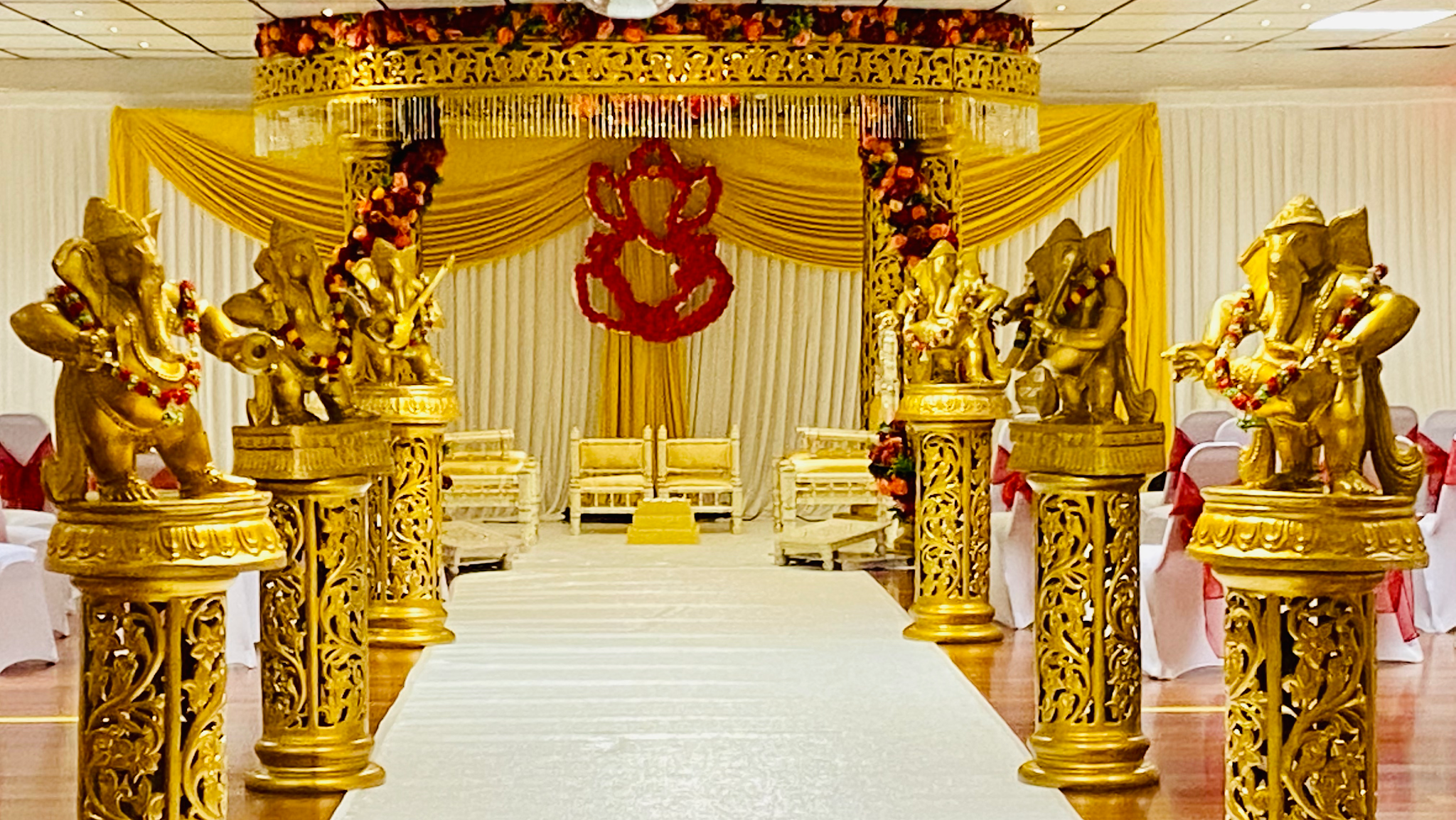 Mystique Banqueting Suite Leicester - Venues - photo 1