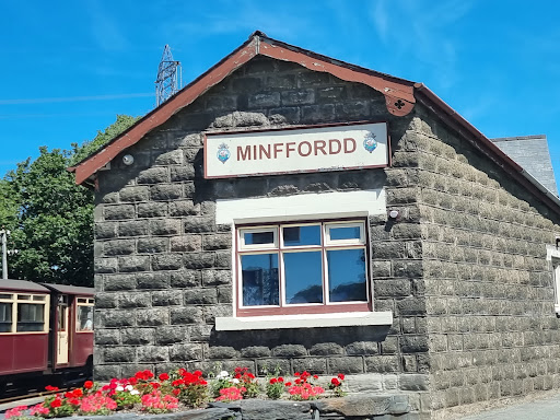 Minffordd - Thumbnail