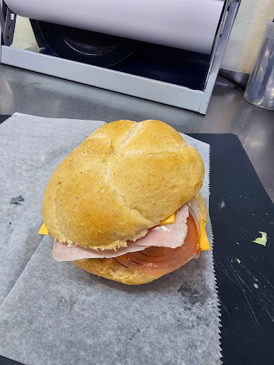 LUALDOM MINIMARKET AND DELI Gallery - United States