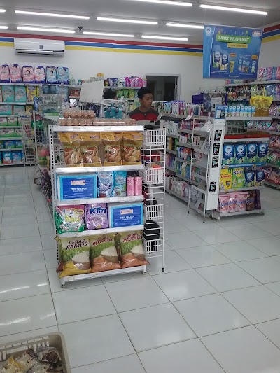 Photos of Indomaret Maos
