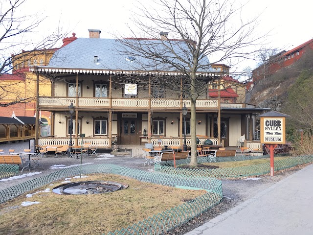 Snuff & Match Museum
