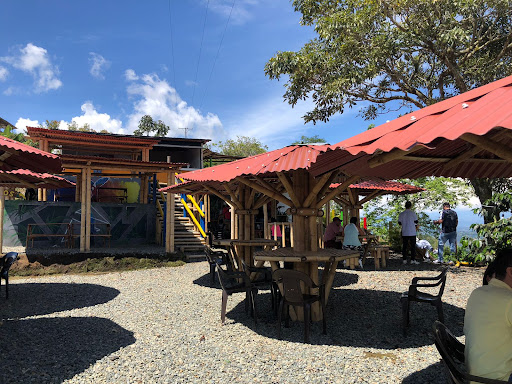 La Colina Restaurante Parrilla