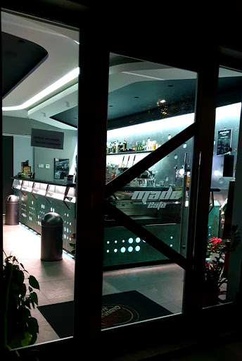 Made Café - Visual