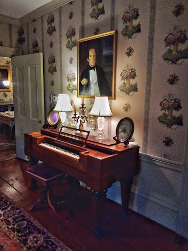 Captain Bangs Hallet House Gallery - United States