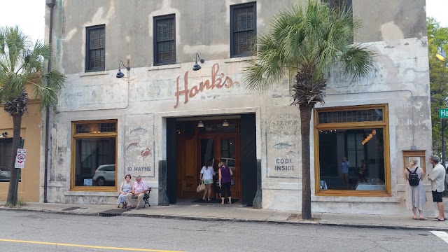 Hank's Seafood Restaurant