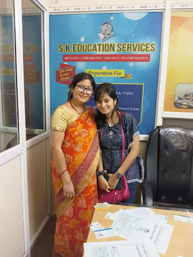 Af1qipm6wsgpl9ngzfx4afhafsql9fxgdv7ksmo2v8dt=s508 K No