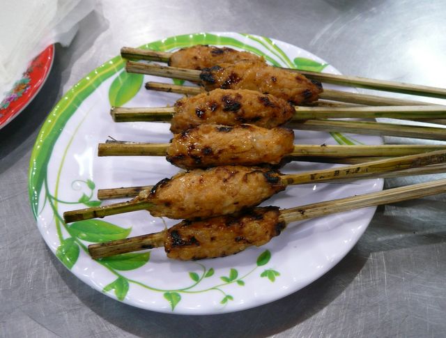 Tai Phu Restaurant (Nem Lui)