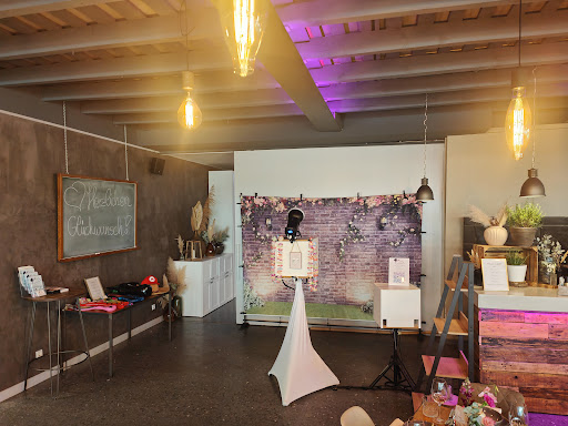 The Magic Photobox - Thumbnail
