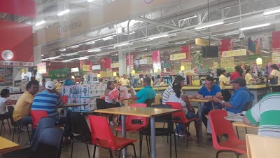 Photos of &Eacute;xito Metropolitano