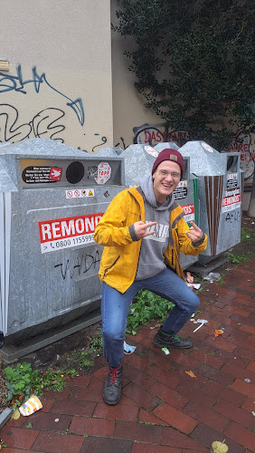 Landesamt für Aufnahme von glashaltigen Aufbewahrungsgegenständen (LAGA)