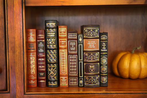 Books for Decor - Thumbnail