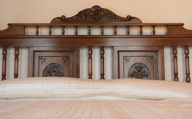 Opinii despre Παραδοσιακα επιπλα" Το Σπιτι" în Δάφνη - Κατάστημα