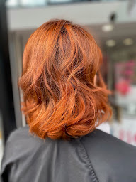 Photo n°19 de Best Cut Paris à Limoges (Salon de coiffure)