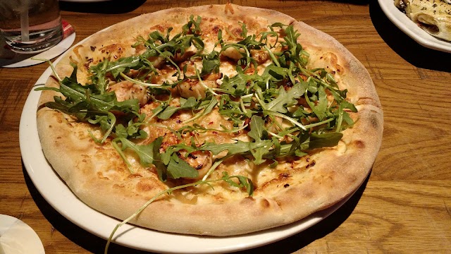 California Pizza Kitchen at Tustin