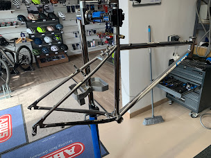 Photo n°1 de Biking Dordogne à Lalinde (Magasin de vélos)