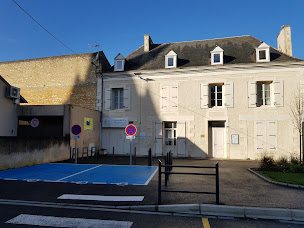 Photo n°1 de École maternelle et élémentaire Jeanne D'Arc à Neuville-de-Poitou (École catholique)
