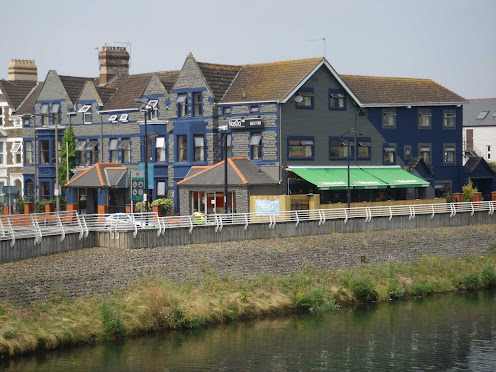 Photo of NosDa Hostel & Bar