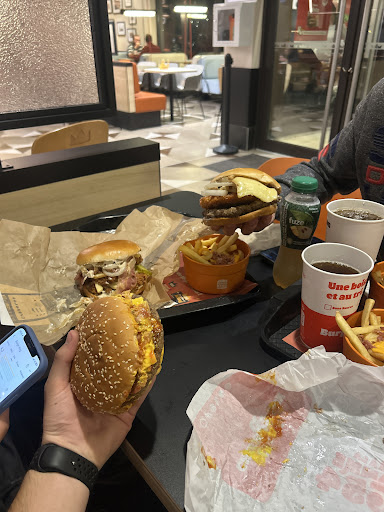 Photo 7 - Burger King