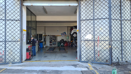 Autofficina R.E M.Snc Di Del Grosso R.&C - Thumbnail