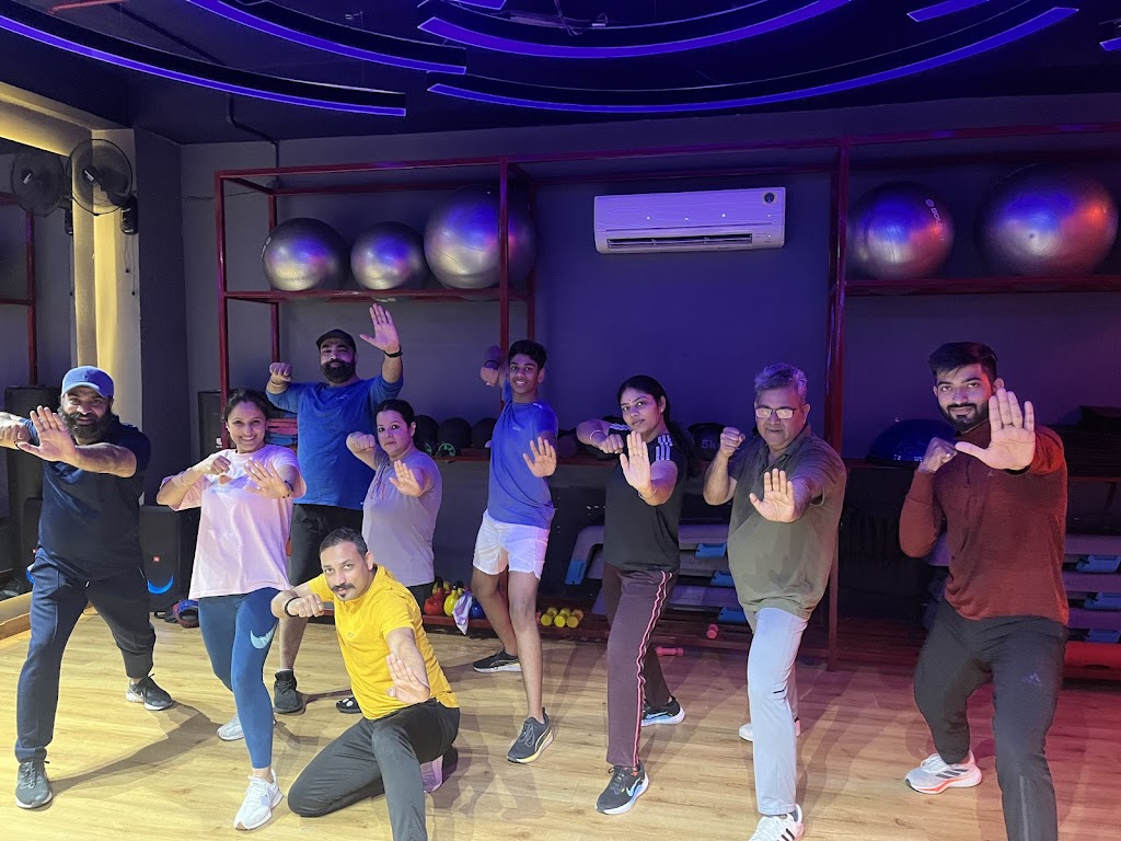 Gold S Gym Lajpat Nagar