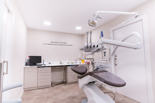 ADE - Asistencia Dental Especializada