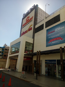 plazaVea hiper Realplaza Cusco 8