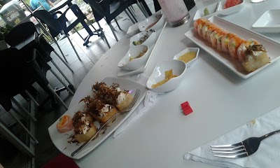 Photos of Sushi World